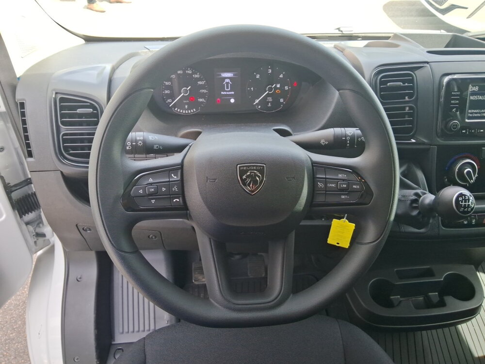 Occasion PEUGEOT Boxer BOXER FGN 3.0 T L2H1 120 S&S BVM6