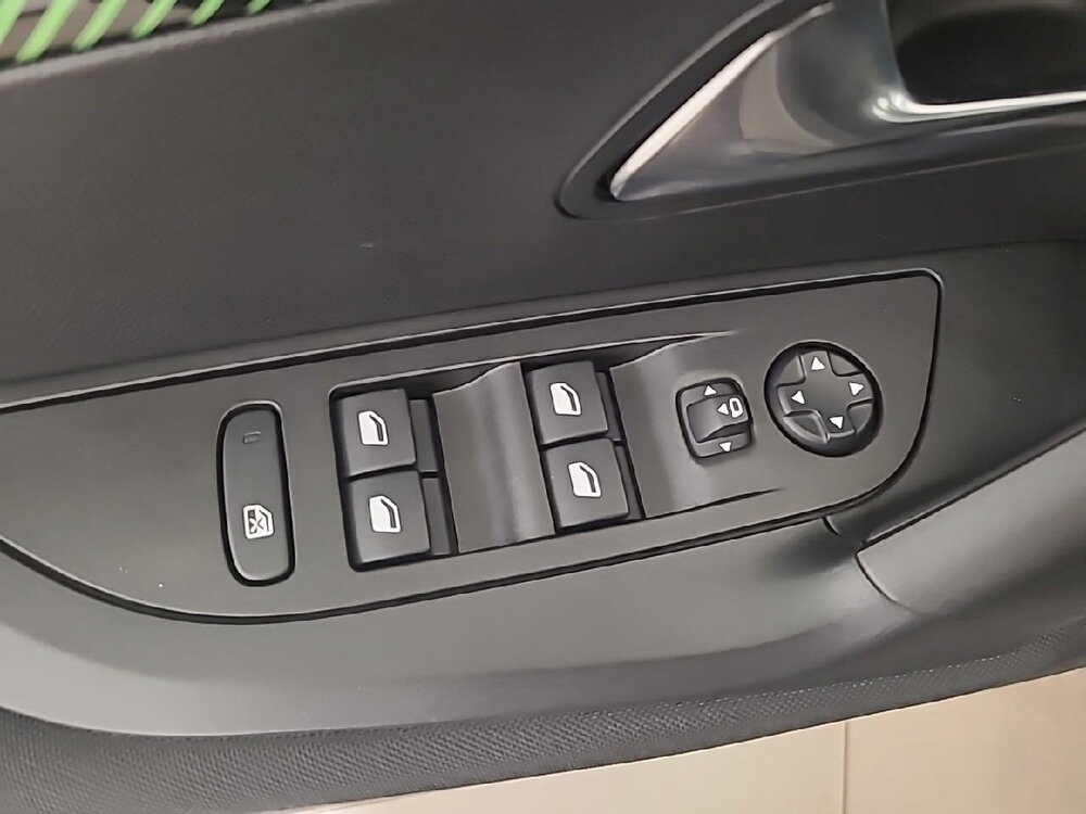 Occasion PEUGEOT 2008 2008 PureTech 100 S&S BVM6 - Active