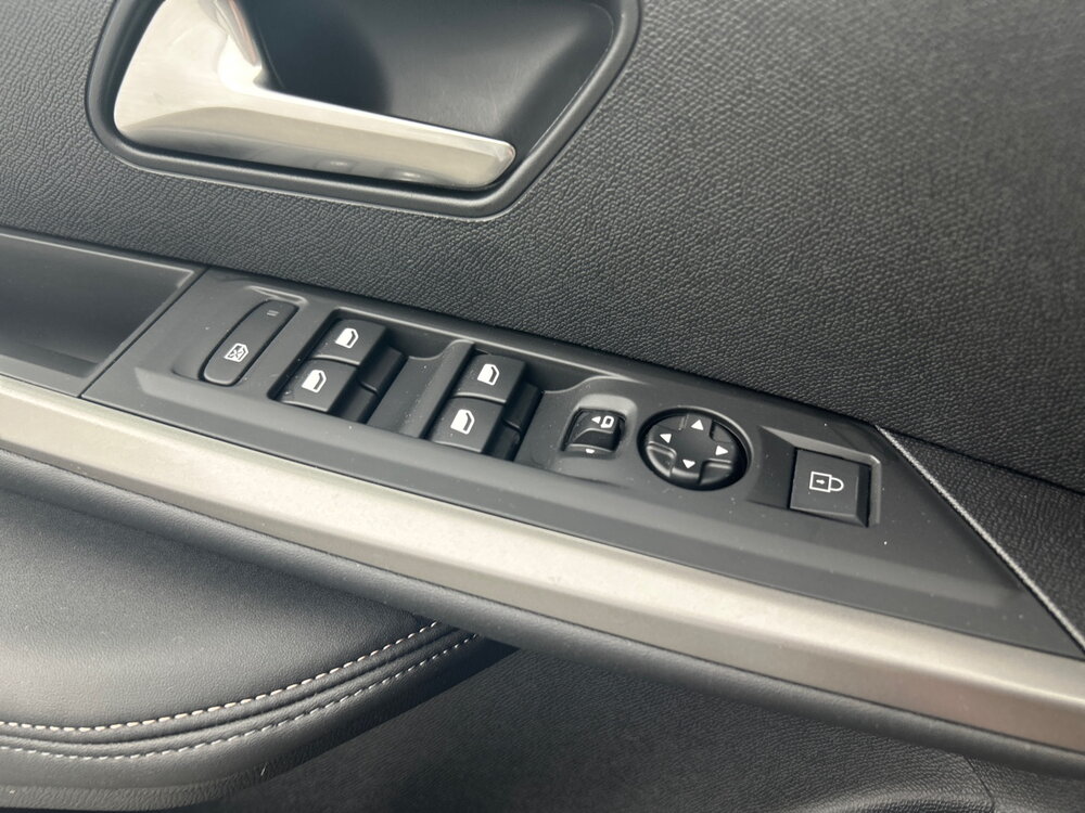 Occasion PEUGEOT 5008 5008 Hybrid 145 ch e-DCS6 - Allure