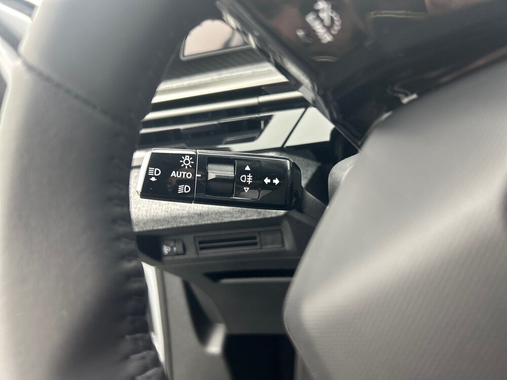 Occasion PEUGEOT 5008 5008 Hybrid 145 ch e-DCS6 - Allure