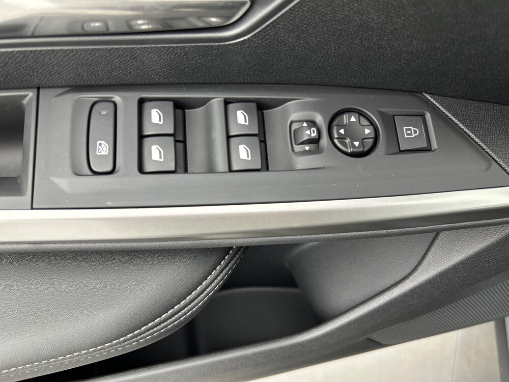 Occasion PEUGEOT 3008 3008 Hybrid 145 e-DCS6 - Allure