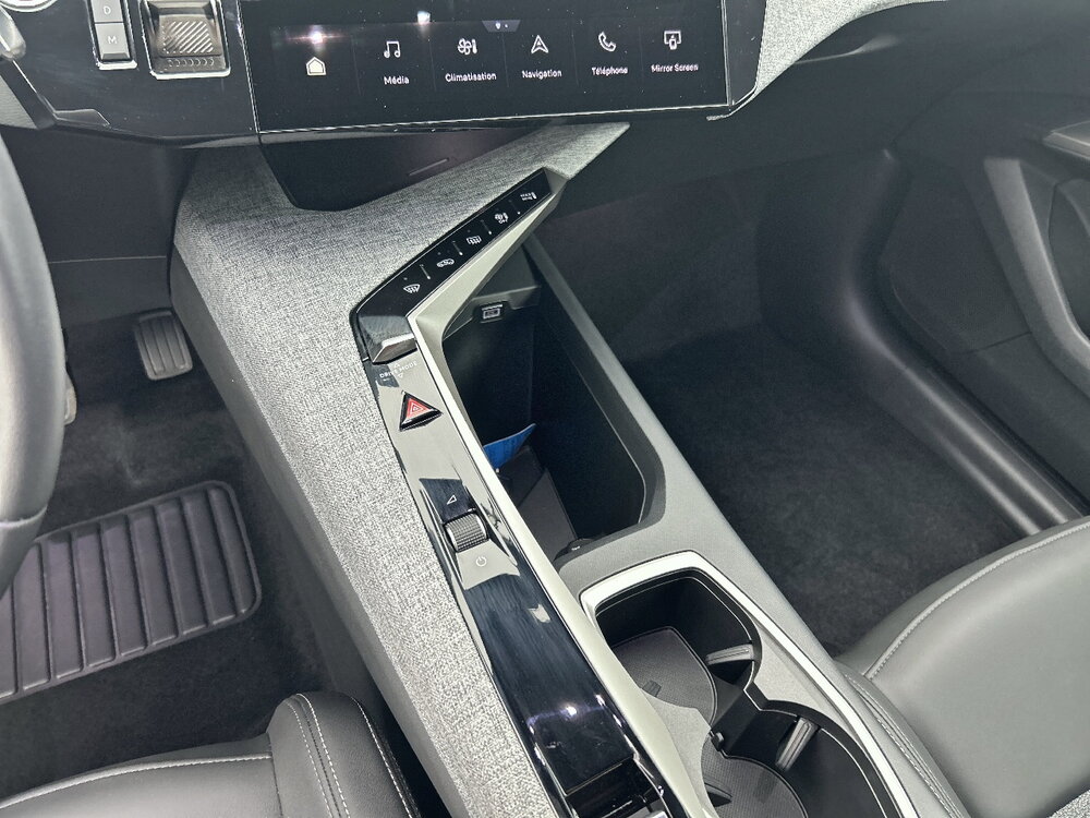 Occasion PEUGEOT 3008 3008 Hybrid 136 e-DCS6 - Allure