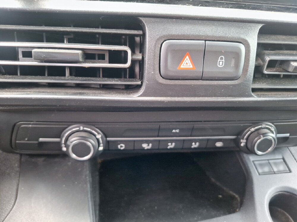 Occasion PEUGEOT Partner PARTNER FOURGON M 950 KG BLUEHDI 100 S&S BVM6