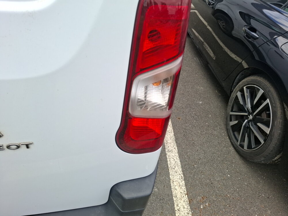 Occasion PEUGEOT Partner PARTNER FOURGON M 950 KG BLUEHDI 100 S&S BVM6