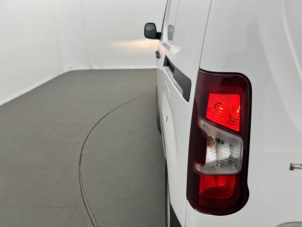 Occasion PEUGEOT Partner PARTNER FOURGON M 950 KG BLUEHDI 100 S&S BVM6