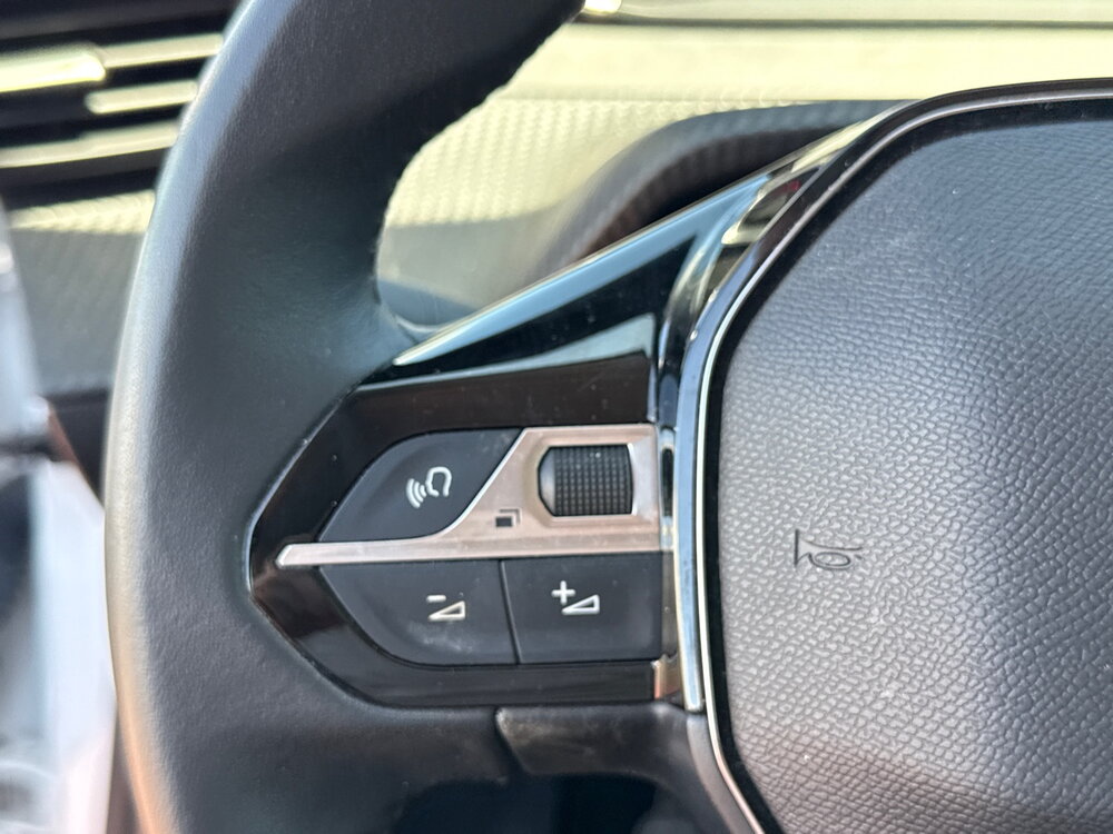 Occasion PEUGEOT 208 208 PureTech 100 S&S BVM6 - Active