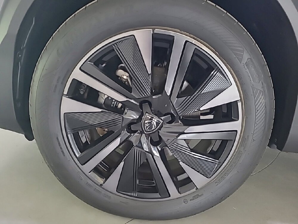 Occasion PEUGEOT 2008 2008 Hybrid 145 e-DCS6 - ENVY
