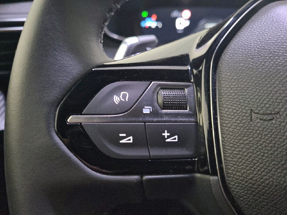 Occasion PEUGEOT 2008 2008 Hybrid 145 e-DCS6 - ENVY