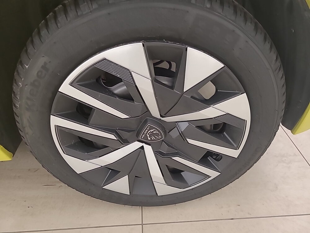 Occasion PEUGEOT 208 208 PureTech 100 S&S BVM6 - Active