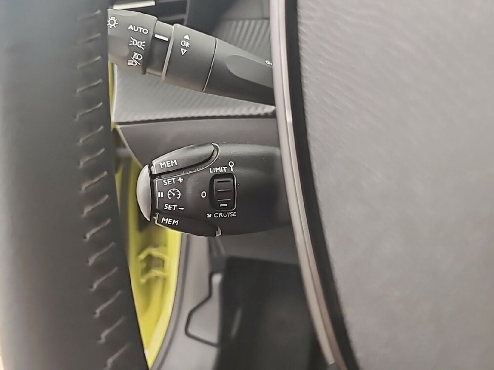 Occasion PEUGEOT 208 208 PureTech 100 S&S BVM6 - Active
