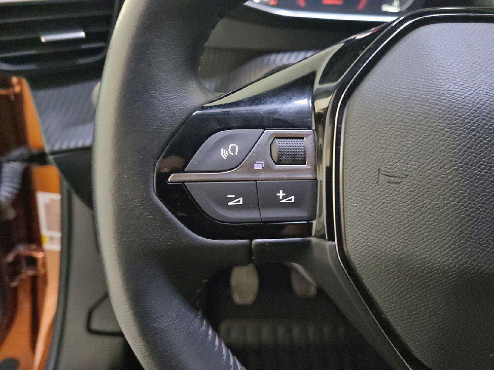 Occasion PEUGEOT 2008 2008 PureTech 100 S&S BVM6 - Allure