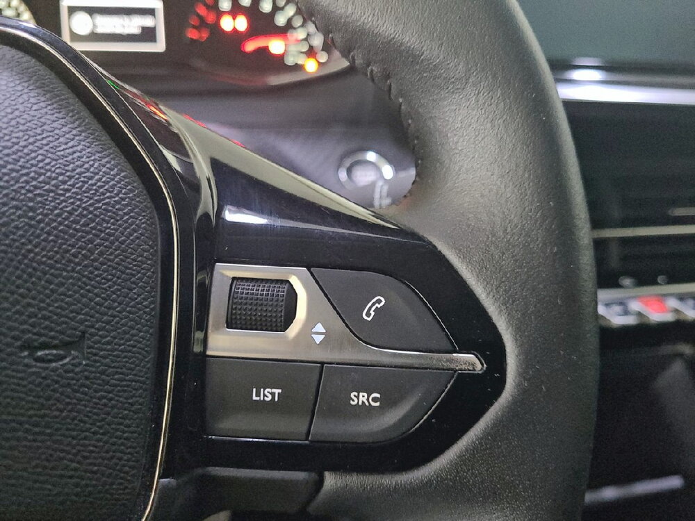 Occasion PEUGEOT 208 208 PureTech 100 S&S BVM6 - Active