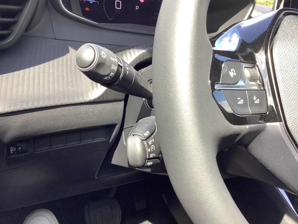 Occasion PEUGEOT 2008 2008 Hybrid 145 e-DCS6 - Allure
