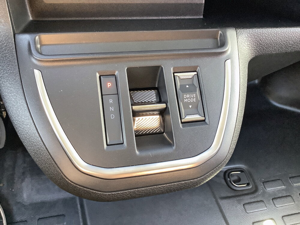 Occasion PEUGEOT Expert E-EXPERT FGN M 136 CH 75 KWH