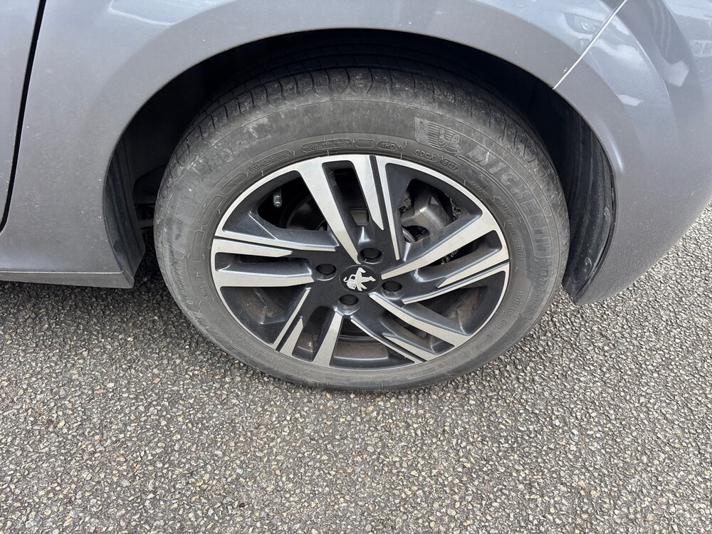 Occasion PEUGEOT 208 208 PureTech 100 S&S EAT8 - Style
