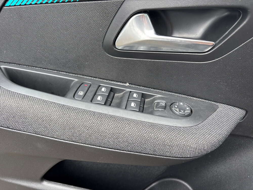 Occasion PEUGEOT 208 208 PureTech 100 S&S EAT8 - Style