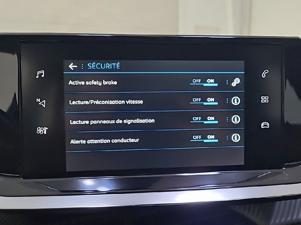 Occasion PEUGEOT 208 208 PureTech 75 S&S BVM5 - Active