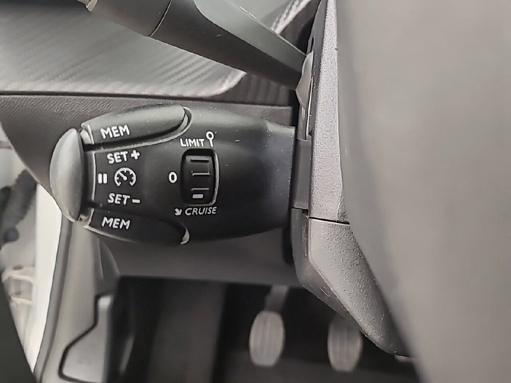 Occasion PEUGEOT 208 208 PureTech 75 S&S BVM5 - Like