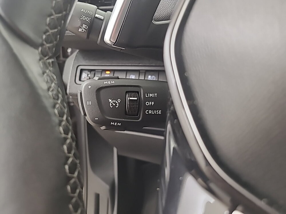 Occasion PEUGEOT 3008 3008 Hybrid 225 e-EAT8 - Allure