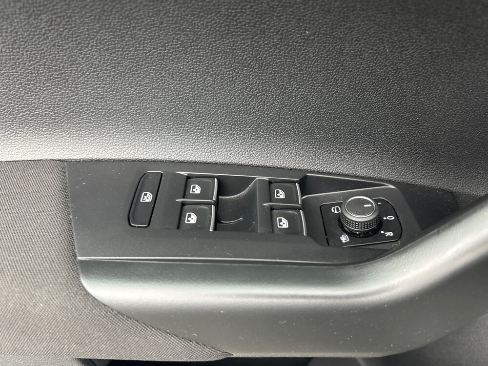 Occasion VOLKSWAGEN Taigo Taigo 1.5 TSI 150 DSG7 - R-Line Edition