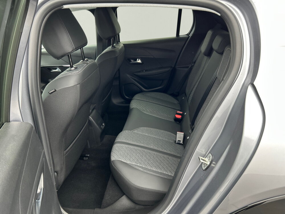 Occasion PEUGEOT 208 208 Hybrid 110 e-DCS6 - série spéciale ENVY