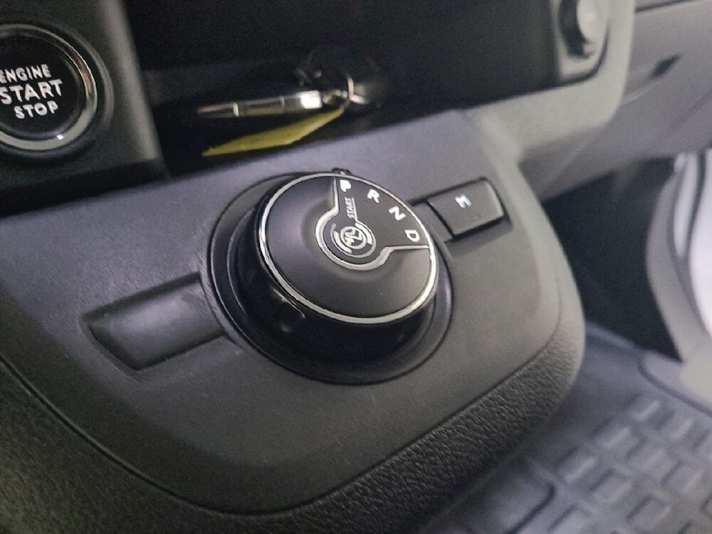 Occasion OPEL Vivaro VIVARO CA FIXE L2 2.0 DIESEL 120 CH BVA8 - PACK BUSINESS