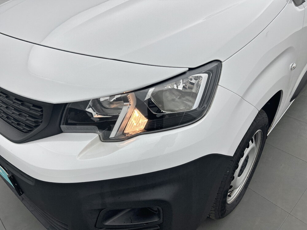 Occasion PEUGEOT Partner PARTNER FOURGON M 650 KG BLUEHDI 130 S&S EAT8