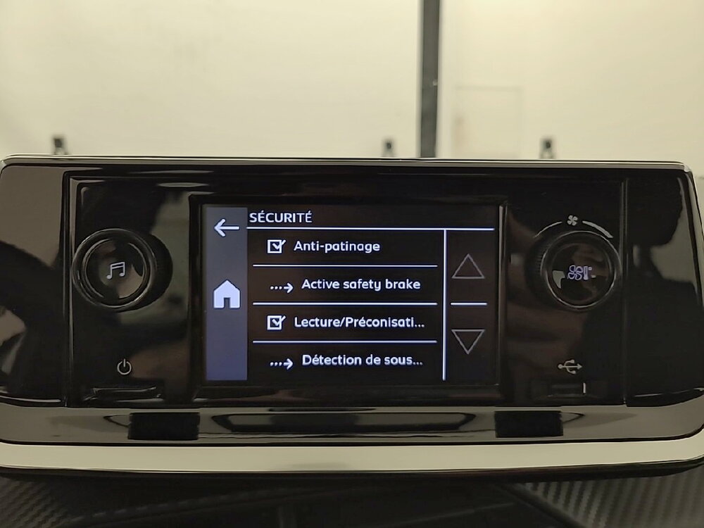 Occasion PEUGEOT 208 208 PureTech 75 S&S BVM5 - Like