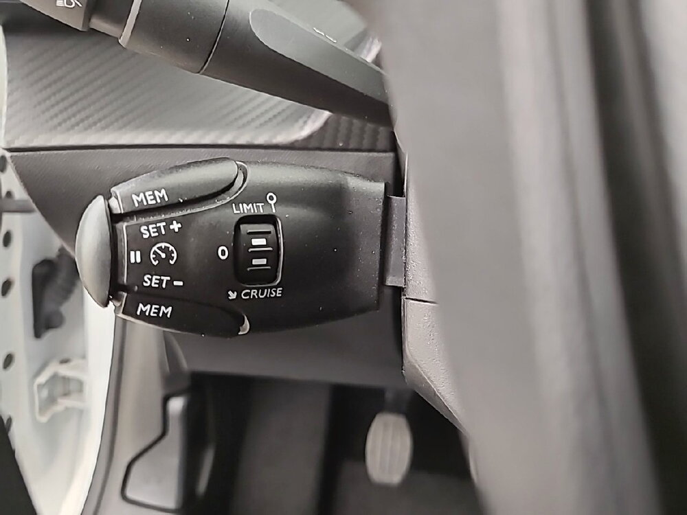 Occasion PEUGEOT 208 208 PureTech 75 S&S BVM5 - Like