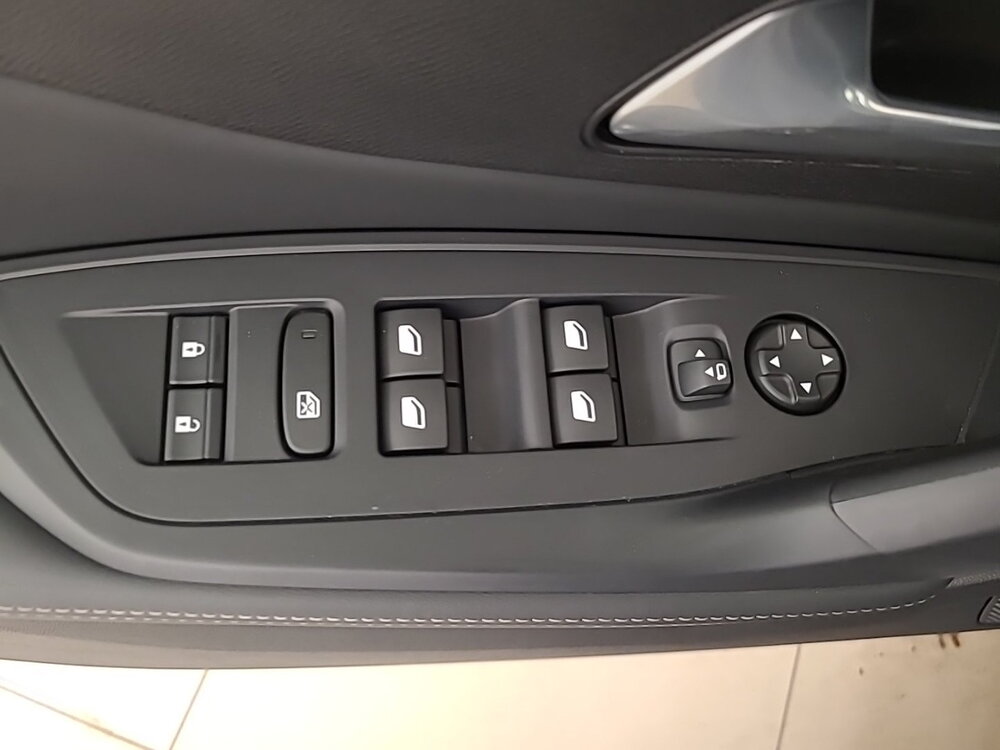 Occasion PEUGEOT 308 308 SW Hybrid 145 e-DCS6 - Allure