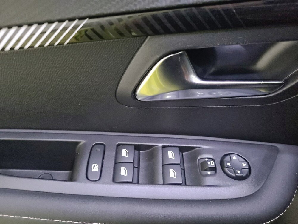 Occasion PEUGEOT 208 208 PureTech 100 S&S BVM6 - Allure