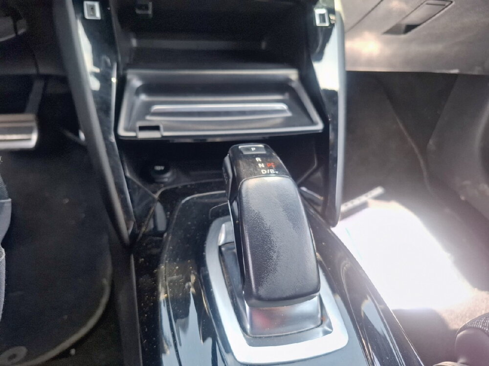 Occasion PEUGEOT 208 208 Electrique 50 kWh 136ch - GT