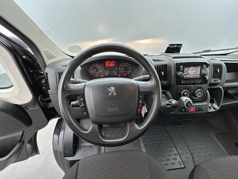 Occasion PEUGEOT Boxer BOXER TOLE 333 L2H2 BLUEHDI 140 S&S - ASPHALT