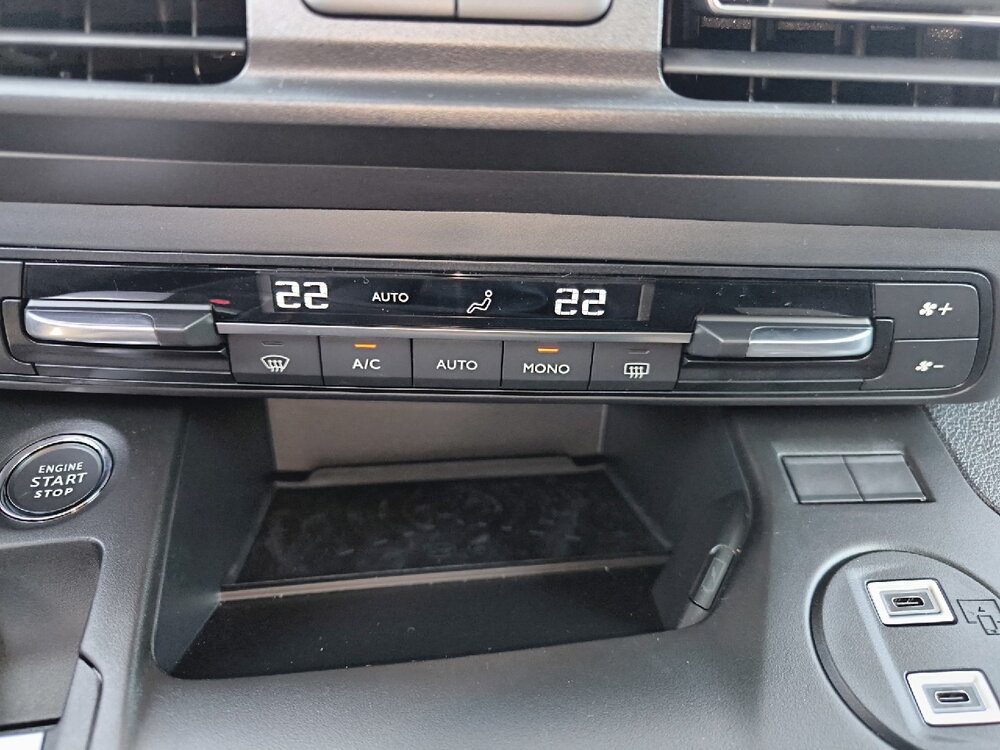 Occasion CITROEN Berlingo Berlingo Diesel 100 ch M Manuelle - Max