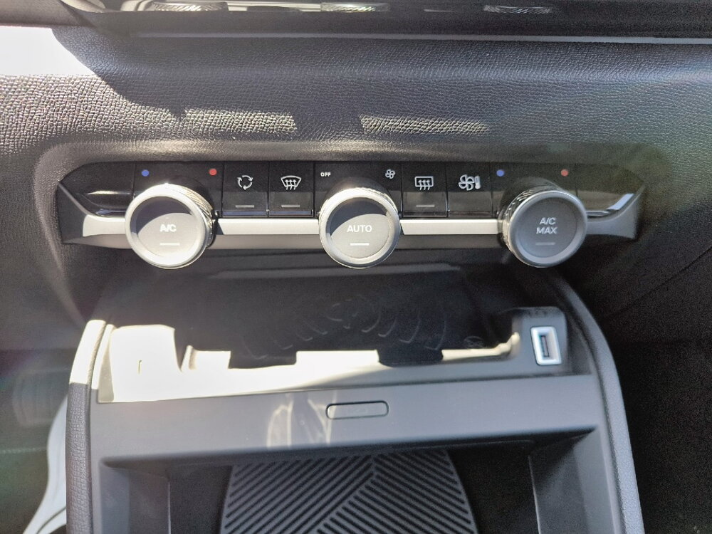 Occasion CITROEN C4 e-C4 156 ch autonomie étendue - Max