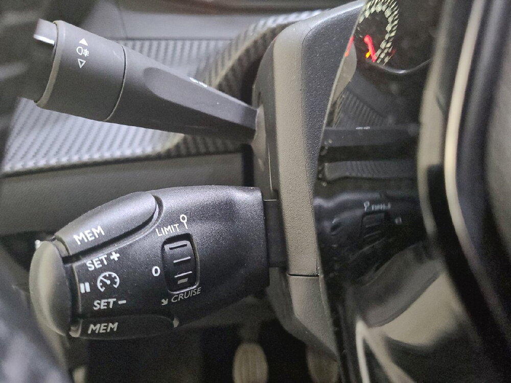 Occasion PEUGEOT 208 208 PureTech 100 S&S BVM6 - Active