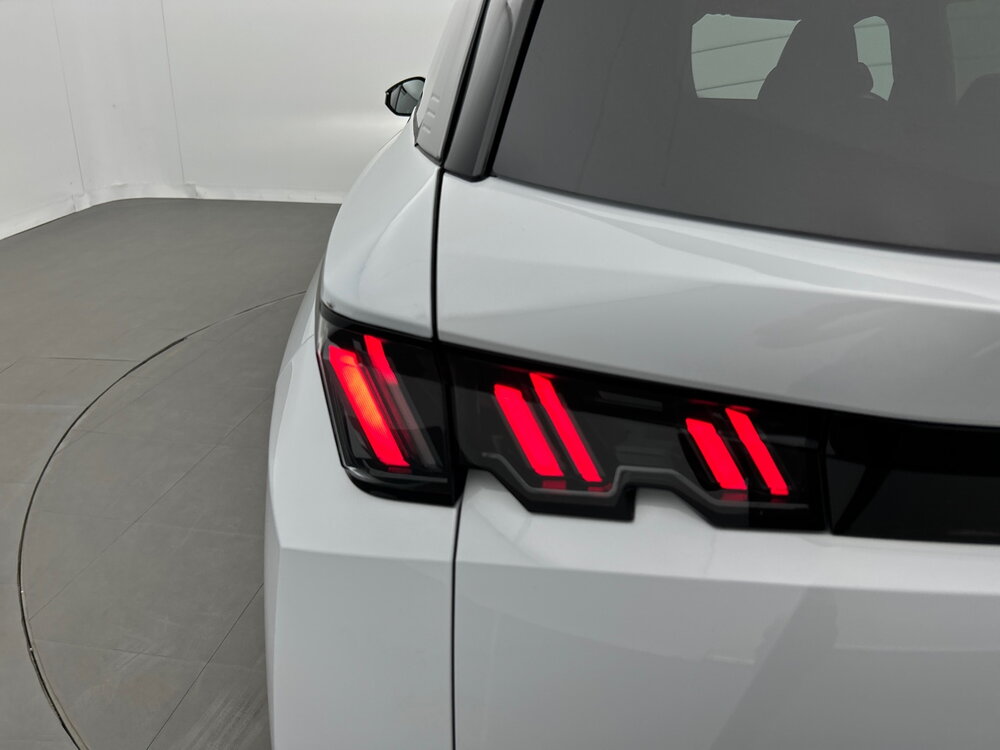 Occasion PEUGEOT 5008 5008 Hybrid 145 ch e-DCS6 - Allure