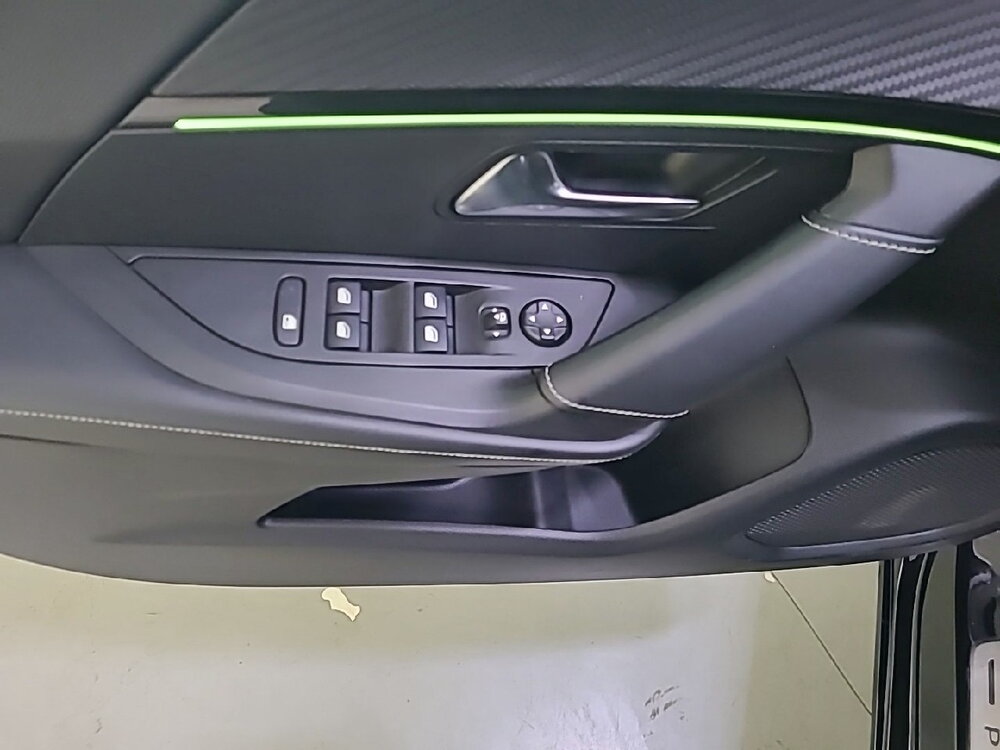 Occasion PEUGEOT 2008 2008 PureTech 130 S&S EAT8 - GT