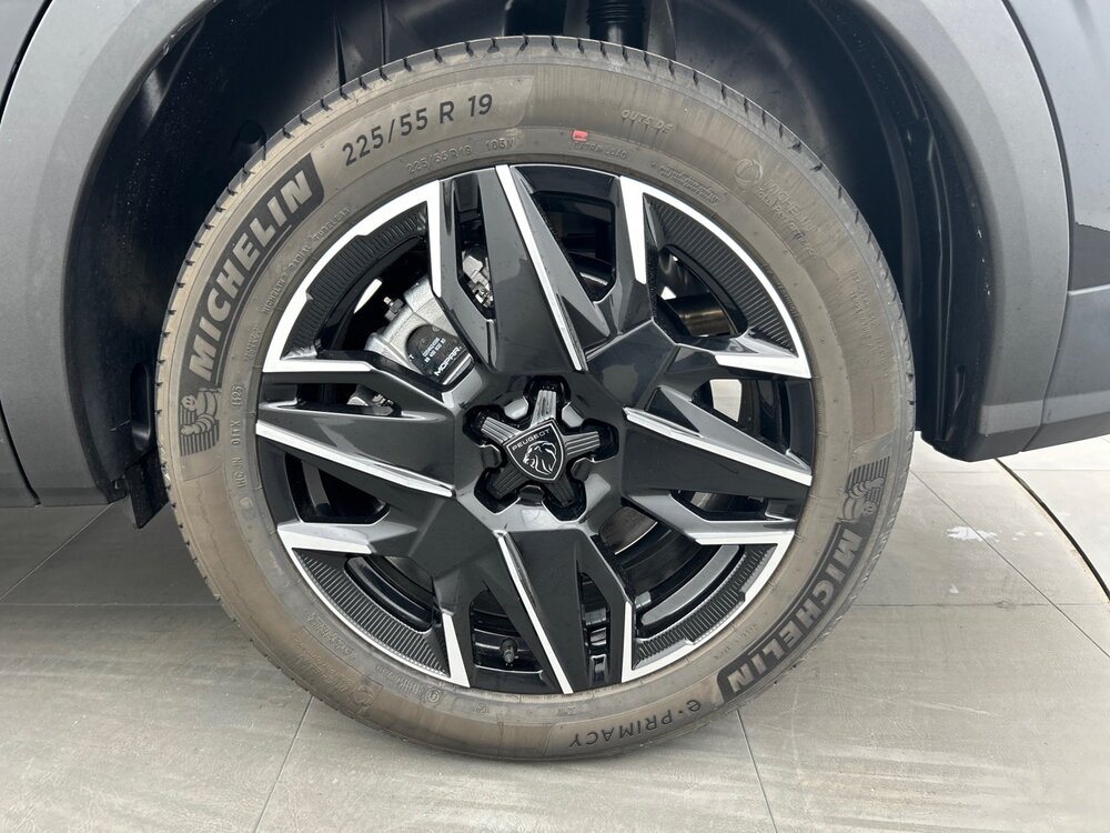 Occasion PEUGEOT 5008 5008 Hybrid 145 ch e-DCS6 - Allure
