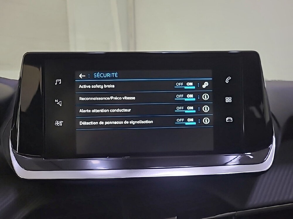 Occasion PEUGEOT 208 208 PureTech 100 S&S BVM6 - Active Business