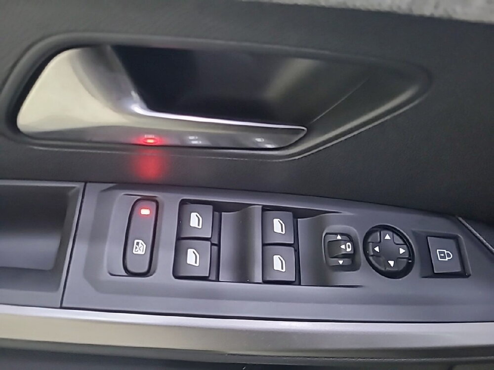 Occasion PEUGEOT 3008 3008 Hybrid 145 e-DCS6 - Allure