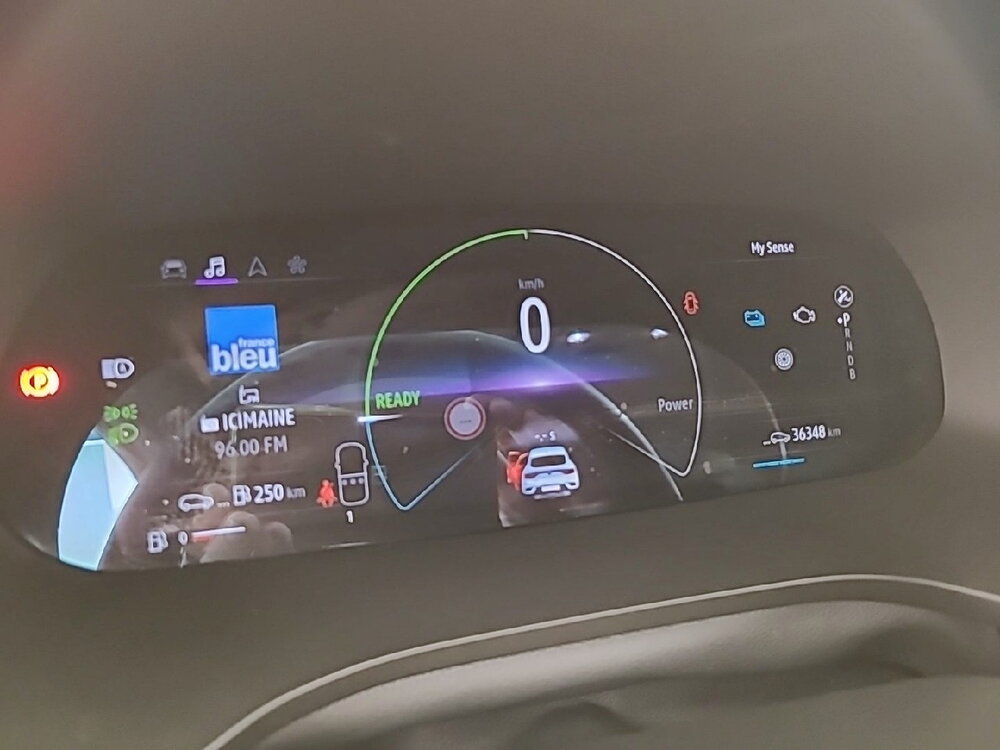 Occasion RENAULT Arkana Arkana E-Tech hybride 145 - 22 - Techno