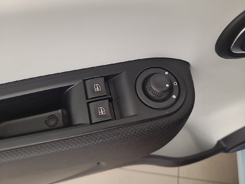 Occasion RENAULT Twingo Twingo III SCe 65 - Equilibre