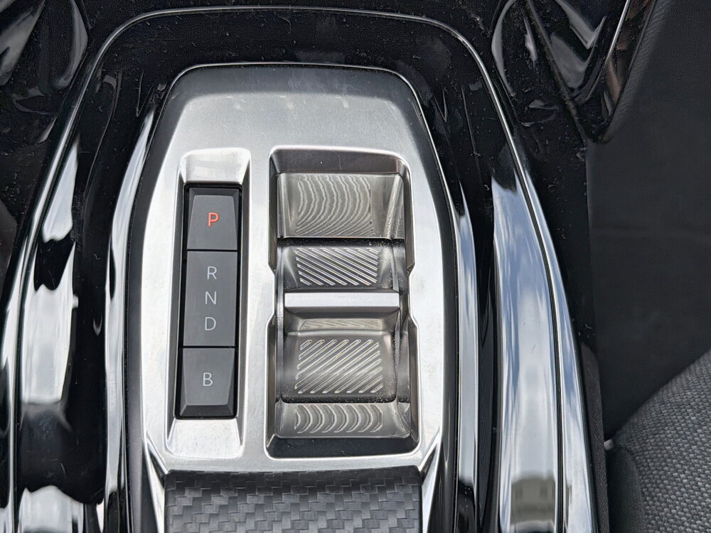 Occasion PEUGEOT 208 208 Electrique 50 kWh 136ch - Like