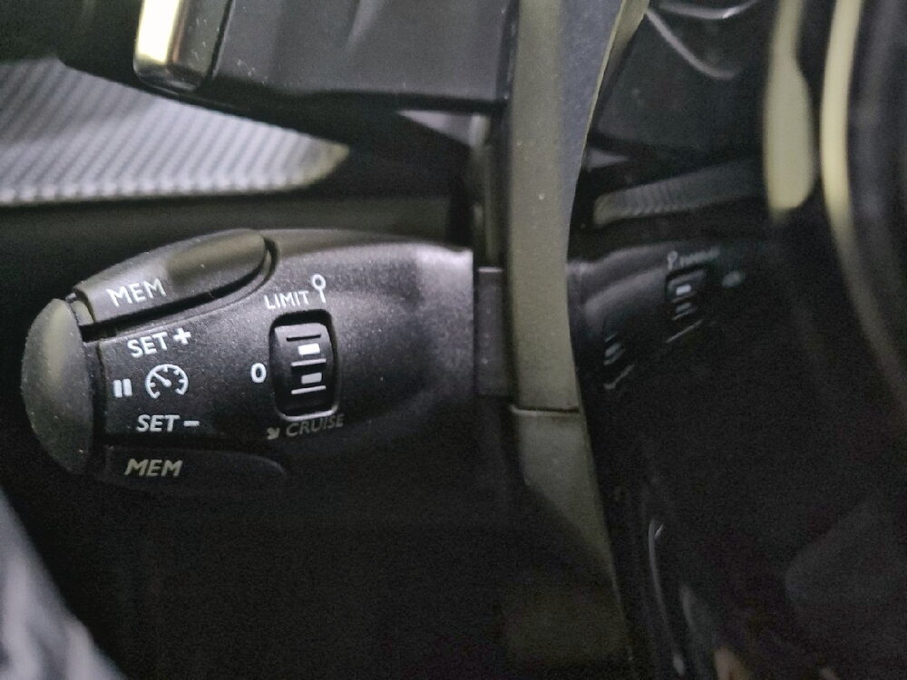 Occasion PEUGEOT 2008 2008 Hybrid 136 e-DCS6 - Allure
