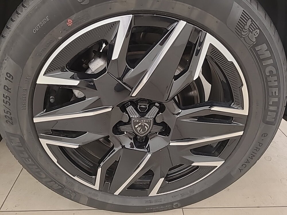 Occasion PEUGEOT 5008 5008 Hybrid 145 ch e-DCS6 - Allure