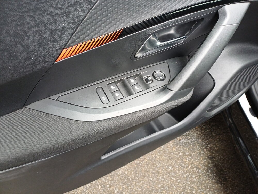 Occasion PEUGEOT 2008 2008 PureTech 100 S&S BVM6 - Active Pack