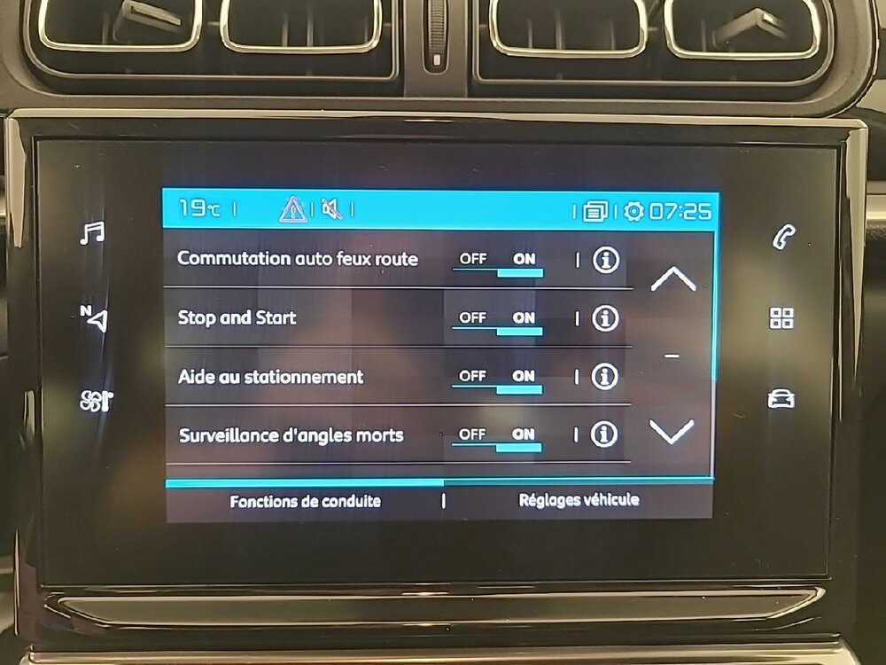 Occasion CITROEN C3 C3 BlueHDi 100 S&S BVM5 - Shine