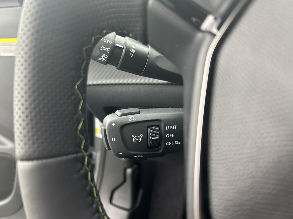 Occasion PEUGEOT 2008 2008 Hybrid 145 e-DCS6 - GT