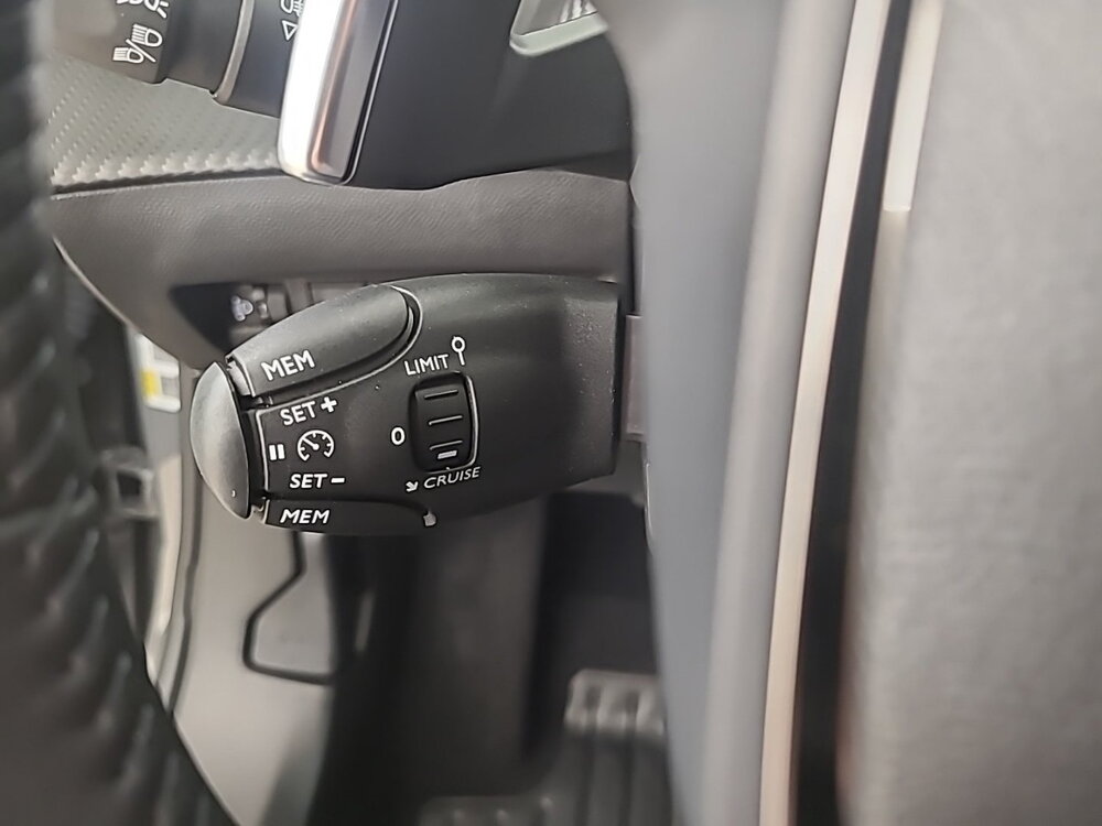 Occasion PEUGEOT 2008 2008 Hybrid 145 e-DCS6 - ENVY
